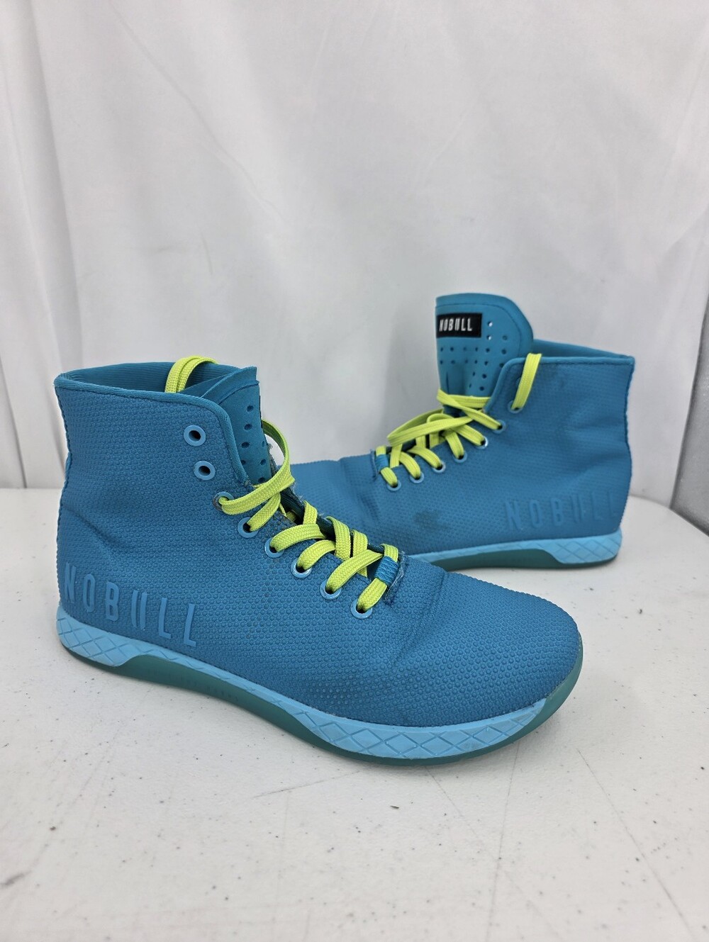 Nobull Outwork Hi-Top Trainers Neon Blue Green Laces Mens Size 8 Women’s 9.5.